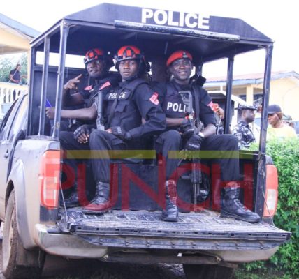 Police confirm officer killed in Abuja Shiites’ attack, 19 arrested