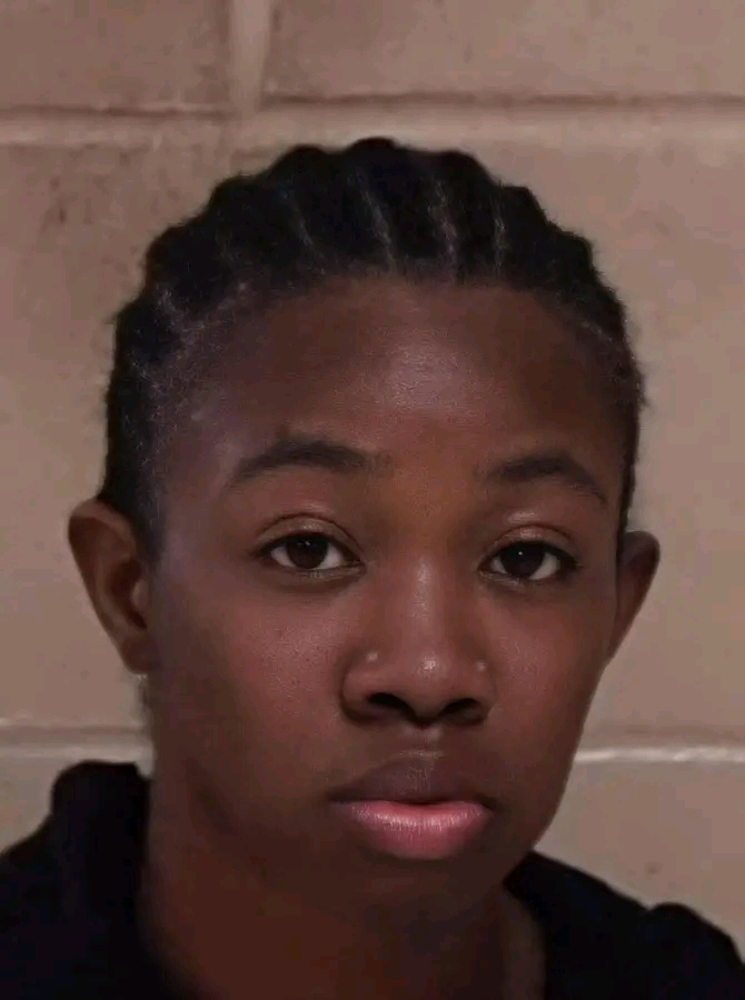 Jessica Ogula Arrested After 3-Year-Old and 5-Year-Old Found Locked on Second-Floor Balcony in Shreveport – Children Left Alone for Hours