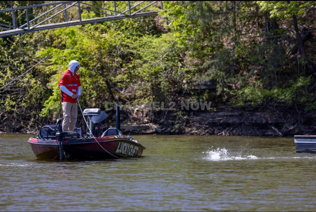 Tragic Collision Claims Lives of Two Fishermen, Including Major League Fishing Competitor, During Smith Lake Tournament