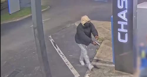 Houston Police Seek Armed Suspect After Violent Robbery at Chase Drive-Thru ATM on Airline Road and Tidwell