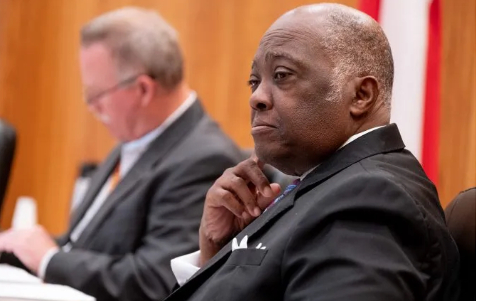 Gregg County – The Gregg County community is mourning the profound loss of Commissioner Danny Craig Sr., a deeply