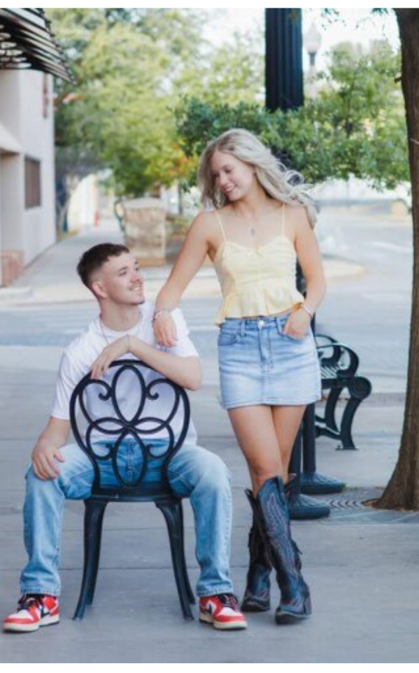 Carrizo Springs, Texas – The close-knit community of Carrizo Springs is mourning the sudden loss of Blake Sweeten, who tragically died in a car accident,