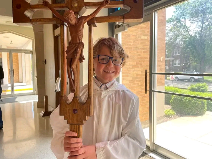 St. Louis, Missouri — Community Mourns the Passing of 7th Grade Student Thomas Lorenz After Brave Battle with Leukemia