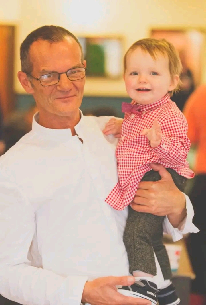 Portsmouth Community Grieves Deeply As Ken Sanderson Passes Peacefully In His Sleep