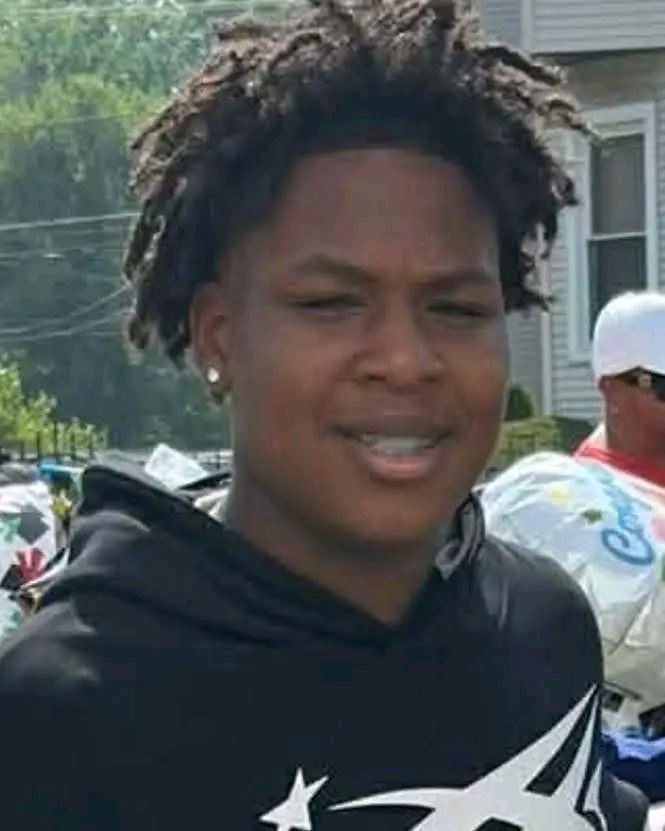 Downtown, City – Armani Floyd Lost Amid Downtown Violence in Tragic Evening Incident