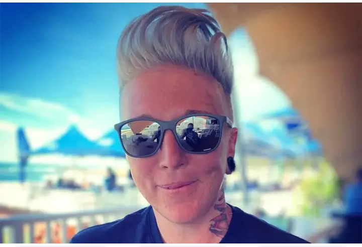 SOUTH AFRICA — Mynie Steffens, Beloved Chef and TV Host, Dies Helicopter Accident